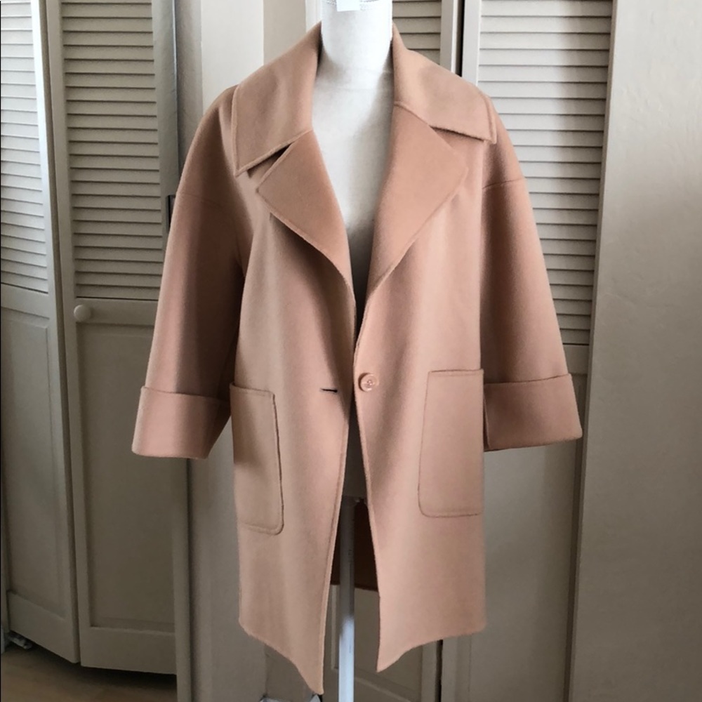 Wool coat - Picture 2 of 9
